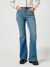 Damskie Spodnie Jeansowe Dzwony Wrangler Flare Sierra 112364512